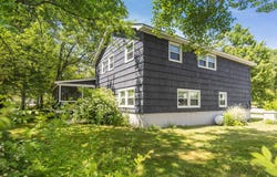 19 Harding Road, Portsmouth, NH 03801