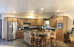 409 E Rose St, Elk Point, SD 57025