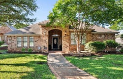 6706 Mt Vernon Court, Arlington, TX 76017