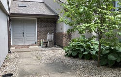 35 Osage Court, Columbus, IN 47201