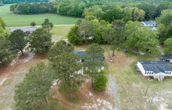 211 Chesters Road, Roseboro, NC 28382