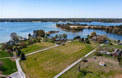 147  Sunset Cove Ln, Reedville, VA 22539