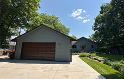 8834 Bishop Avenue NW, Maple Lake, MN 55358