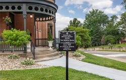 1328 Francis Street, St Joseph, MO 64501