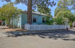 1020 East Street, Redding, CA 96001
