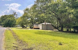 2433 21ST STREET, HUEYTOWN, AL 35023