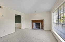 1121 Woodfield Drive, Jackson, MS 39211