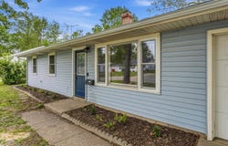 1429 Holly Hill Drive, Champaign, IL 61821