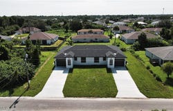 121/123 Ichabod Avenue, Lehigh Acres, FL 33973