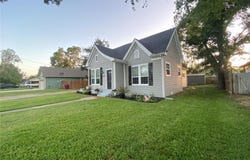 1709 Franklin. Avenue, Bonham, TX 75418