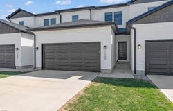 1106 E 28th Street, Norwalk, IA 50211