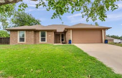 301 Julie ST, Burnet, TX 78611