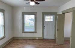 3105 Roanoke Avenue, Cleveland, OH 44109