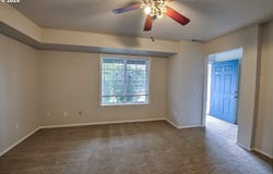 2772 E MCLOUGHLIN BLVD, Vancouver, WA 98661