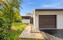 6375 W Pinehurst Cir, Tamarac, FL 33321