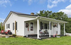 17519 Thompson Ridge Road, Laurelville, OH 43135