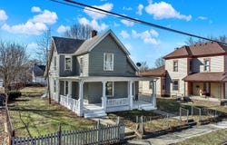 421 W 7th, Anderson, IN 46016