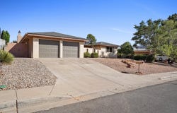 4016 Tara Drive NE, Albuquerque, NM 87111