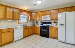 8546 Orchard Drive, Highland, IN 46322