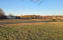 102 Farr Hill Lane, Farmersville, TX 75442