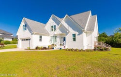 111 E Magens Court, Cedar Point, NC 28584