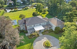 8 Buttonwood Lane, Rumson, NJ 07760
