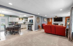 1355 Riverview Dr, Lewisport, KY 42351