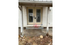 102  E Madison St, Brighton, IA 52540