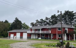 550 E North Street, Edmore, MI 48829