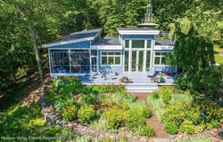 67 Cricket Ridge, Bearsville, NY 12409