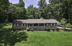 8452 Carr Lane, Knoxville, TN 37938