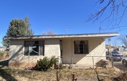 2833 MOYA Road NW, Albuquerque, NM 87104