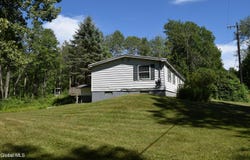 31 Snyder Road, Grafton, NY 12052