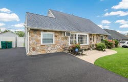 126 HEARTWOOD RD, LEVITTOWN, PA 19056