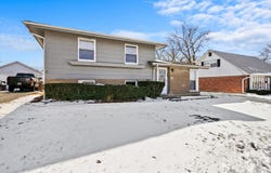 3949 168th Street, Country Club Hills, IL 60478