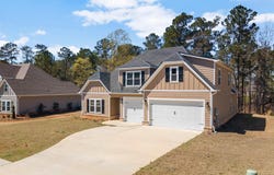 616 Whispering Pines Dr, Macon, GA 31211