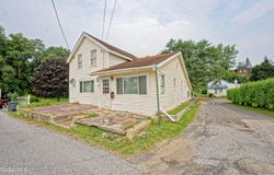 31 Carey Avenue, Hoosick, NY 12090