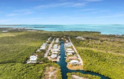 128 Dove Avenue, Key Largo, FL 33070