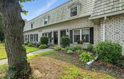 59 Corey Colonial, Agawam, MA 01001