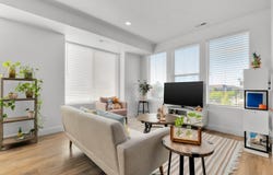 8307 S DURHAM St, Sandy, UT 84070