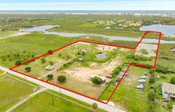 12123 Ostermeyer Road, Galveston, TX 77554