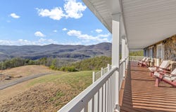 308 Crowder Hollow Rd, Covington, VA 24426