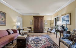 101 Olympia Fields, Jackson, MS 39211