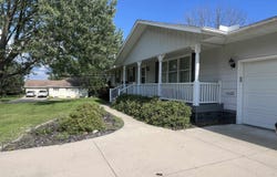 1014 Hillcrest Drive, Fairfield, IA 52556