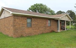 103 Walker Street, England, AR 72046
