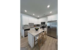 165 MILL CENTER, Athens, GA 30606