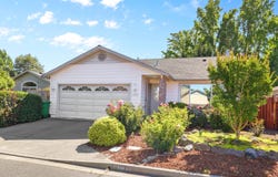 1723 SE Brookhurst Way, Grants Pass, OR 97527