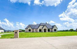 1355 Canyon Lake Road, Wills Point, TX 75169