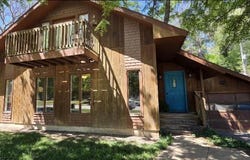 111 E Swensson Ave, Lindsborg, KS 67456