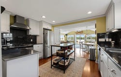 960 Lakeside Drive, Rome City, IN 46784